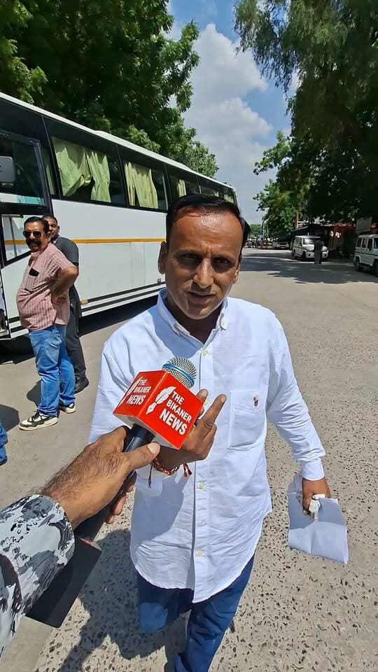वार्ड 58 से कोंग्रेस पार्षद दुर्गादास ने किया मतदान...