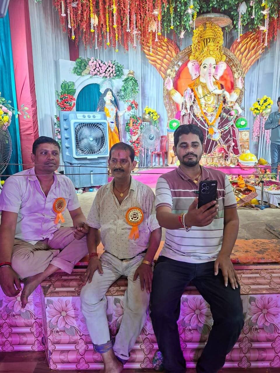 सुरसंड गणपति पूजनोत्सव के दरबार में