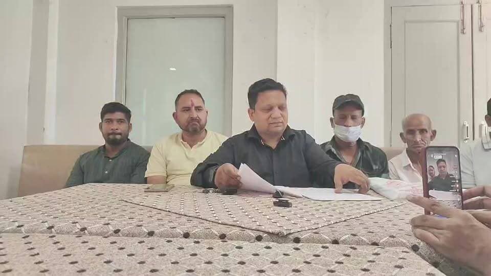 LIVE: जिंदगी रिटर्न्स ने बचाई पांवटा साहिब के जितेंद्र की जान, संस्था ने जताया लोगो का आभार,सुनिए क्या बोले अध्यक्ष संजीव शर्मा व प्रदीप चौहान...