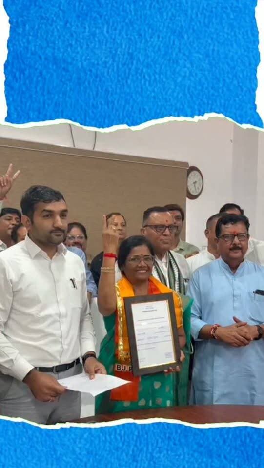 डूंगरपुर नगर परिषद में BJP का बोर्ड, सुशीला गुप्ता बनीं नगर परिषद की नई सभापति
#Dungarpur #DungarpurNews #SushilaGupta #NagarParishad #Chairperson RajasthanNew