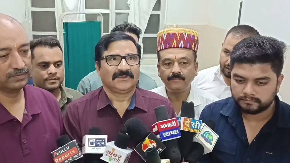 कुल्लू हॉस्पिटल मे आज रक्तदान शिविर के दौरान क्या बोले पूर्व मंत्री गोविंद सिंह ठाकुर