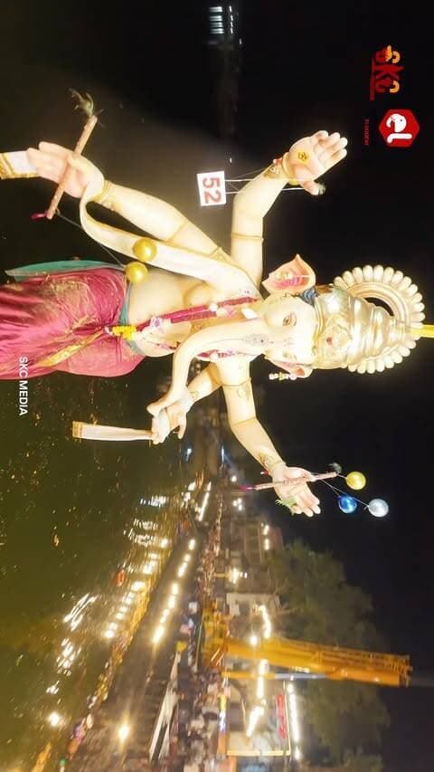 ઢોલ-નગારાના ગડગડાટ વચ્ચે બાપાની ભવ્ય વિદાય… ❤️🌺
હજારો ભક્તોની આસ્થા અને જયઘોષથી ગુંજી ઉઠ્યું ગોધરા! 🚩
🙏 ગણપતિ બાપા મોરિયા!
❤️ આવતા વર્ષે વહેલા આવજો બાપા!
#godhra #skcpanchmahal #skcgujarat #ganpati #panchmahal