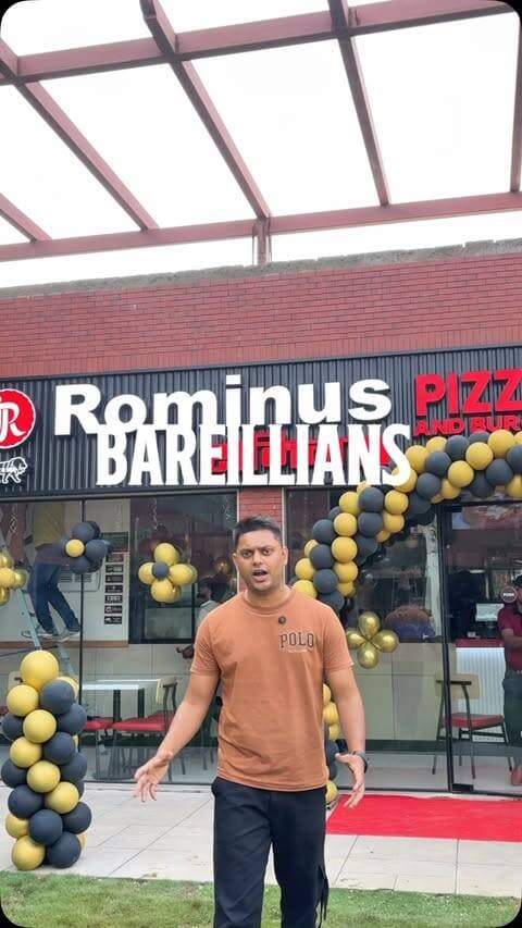 Bareilly वालों! Pizza-Burger lovers, this one’s for you 🍕🍔🔥
Rominus Pizza & Burger का 90th Outlet अब Bareilly में OPEN 👀
📍 Near DD Puram Petrol Pump, New Food Court, DD Puram, Bareilly
👇 Batao, Pizza ya Burger — pehle kya try karoge..? 😋
Follow @bareilly.dreams for more Bareilly updates ❤️
#bareilly #bareillyfood #bareillyfoodies #rominuspizzaandburger #bareillycity