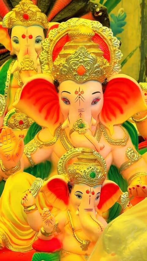 गणेश चतुर्थी की हार्दिक शुभकामनाएँ 🕉️🙏🏻
Follow @my_world_prayagraj
#ganeshutsav #ganeshchaturthi #ganpatibappamorya #ganpatibappa #ganesha