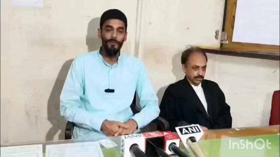 হাইকোর্টে সাংবাদিকদের প্রশ্নের মুখোমুখি নওসাদ সিদ্দিকী, কী বললেন বিধায়ক?