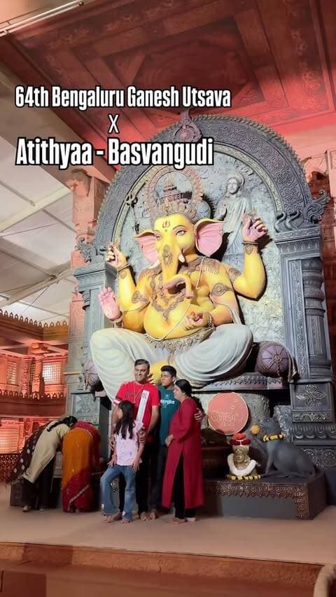 The spirit of Bengaluru’s biggest celebration just got tastier! 🐘✨ Atithyaa Basavanagudi is bringing their iconic flavours straight to the 64th Bengaluru Ganesh Utsava at APS College Grounds —
From the aroma that pulls you in to the first bite that makes you stay — this is festive food done RIGHT. 🙌
Running September 14–26, entry is FREE, and the food? Absolutely priceless. 💛
Head to APS College Grounds and look out for the Atithyaa stall — a celebration within a celebration! 🎉
#vinaysathyam #BengaluruGaneshUtsava #Basavanagudi