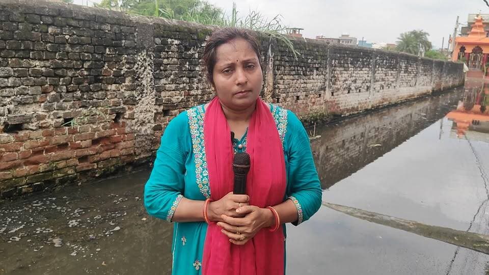 वार्ड 24 में जलजमाव और जर्जर सड़क से नरकीय स्थिति, लोगों ने सपना सिनेमा रोड किया जाम*
