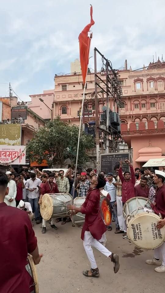 भगवा ध्वज को इस तरह से लहराने की इस कला को क्या कहते हैं? #reelschallenege #QuizTime #Flag