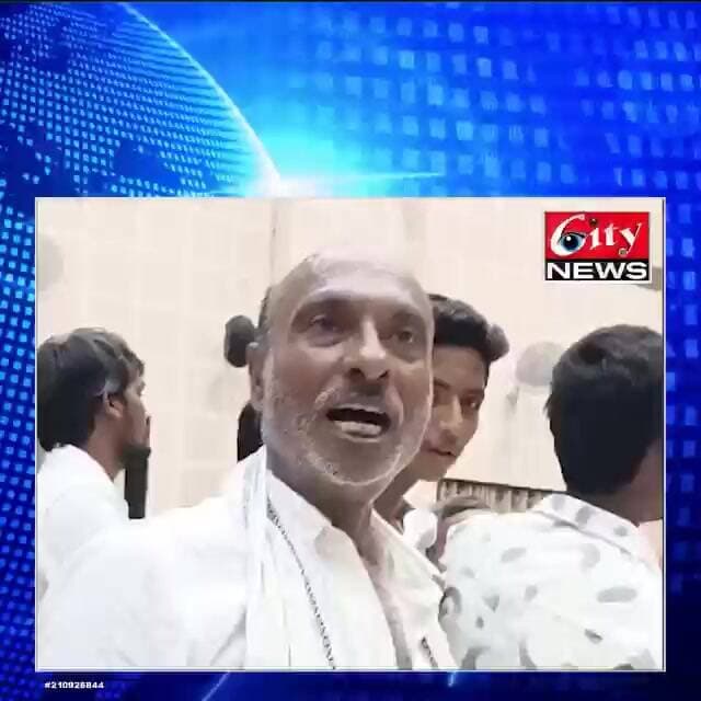 जनता दरबारात शेतकरी भडकला “मला ६ महिन्यांचा मुख्यमंत्रीपदाचा चार्ज द्या!” #citynews_amravati