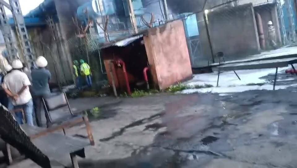 केटीपीएस में 5-5 सौ मेगवाट बिजली उत्पादन को लेकर तैयार हो रहे नए यूनिट के टरबाइन नम्बर दो के पास सोमवार की शाम अचानक से एक ट्रांसफार्मर में लगी आग, प्लांट प्रशासन की तत्परता से बड़ा हादसा टला।