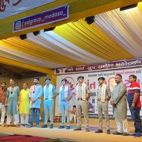 શ્રી ઓમ સાંઈ ગ્રુપ-ઓધારી, મોડાસા ખાતે આયોજિત ગણેશ મહોત્સવ દરમિયાન સાયબર ક્રાઇમ અવેરનેસ કાર્યક્રમ યોજી નાગરિકોને સાયબર ફ્રોડથી બચવાના ઉપાયો તથા સાયબર હેલ્પલાઇન નંબર ૧૯૩૦ અંગે જાગૃત કરવામાં આવ્યા. 🙏💻🚨