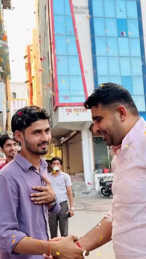 भाभा ❤️ @ravindrabhati_9
@o__mahiii__77_
@hype__premium
@ravindrabhatioffice_9