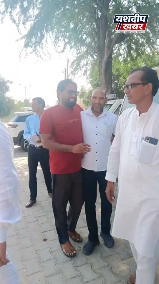 बुहाना नगरपालिका उपाध्यक्ष चुनाव, भाजपा से सुनिल सिहोडिया ने भरा नामांकन
#बुहाना_नगरपालिका #उपाध्यक्ष_चुनाव #बुहाना_चुनाव #सुनिल_सिहोडिया #भाजपा #Buhana #BuhanaMunicipality #VicePresidentElection #SunilSihodia #BJP #RajasthanPolitics