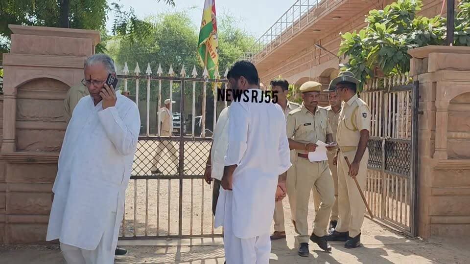 उपाध्यक्ष पद के लिए कांग्रेस से सवाई सिंह तो बीजेपी से प्रेमलता शर्मा ने भरा नामांकन आखिर क्यों अकेले आई प्रेमलता शर्मा Mahant Pratap Puri Shale Mohammad Gajendra Singh Shekhawat #pokaran Jaisalmer Police #jaisalmer #पोकरण