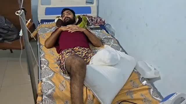 बेगूसराय के दुर्गेश ने माता चंद्रकला हॉस्पिटल के संचालक डॉक्टर डी के शर्मा पर लगाए गंभीर आरोप,21 दिन इलाज के बाद भी युवक का कटवाना पड़ा पैर #samastipur #bihar #viral #trendingreels #trendingnow