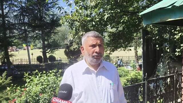 भाजपा नेता ने फिर सरकार को घेरा और चंबा मेडिकल को लेकर किया धरना प्रदर्शन - Live