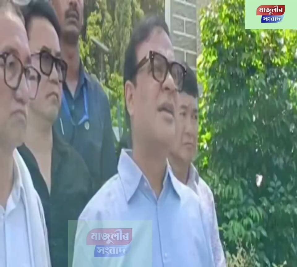 'চামগুৰিত কংগ্ৰেছে সদায়ে কৰি আহিছে নিৰ্বাচনী হিং*সা'
'মই নিজেই ৰকিবুল হুছেইনৰ নিৰ্বাচনী হিং*সা*ৰ বলি হৈছিলো'- মুখ্যমন্ত্ৰী ---