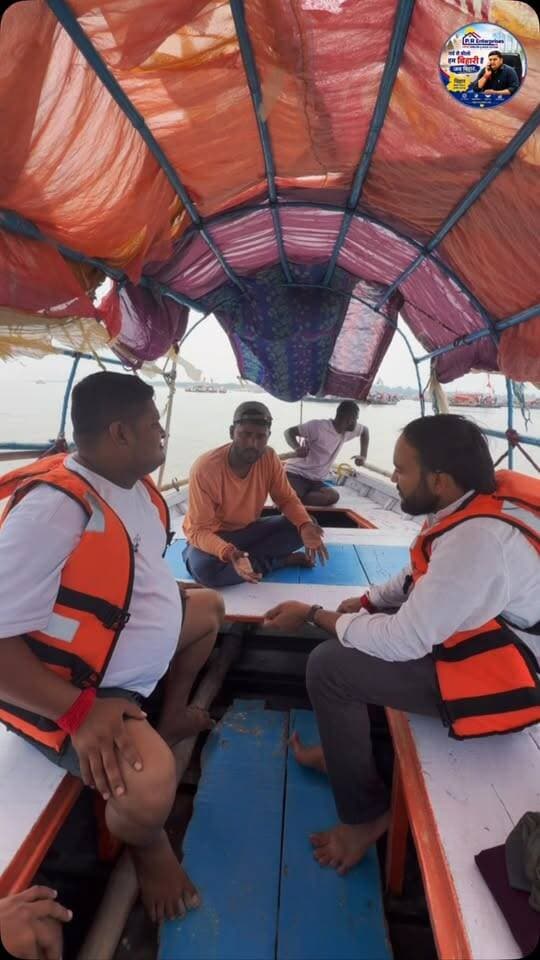 ब्रांच ओपनिंग के सिलसिले में आज प्रयागराज आना हुआ। इसी दौरान पवित्र प्रयागराज संगम घाट पर स्नान करने एवं दर्शन करने का सौभाग्य प्राप्त हुआ। 🙏
संगम की पावन धरती पर आकर मन को अद्भुत शांति और सकारात्मक ऊर्जा का अनुभव हुआ। बाबा से प्रार्थना है कि सभी पर अपना आशीर्वाद बनाए रखें। 🚩🙏
जय बिहार ❤️
हर हर महादेव 🚩
#प्रयागराज #संगमघाट #प्रयागराजसंगम #संगमस्नान #दर्शन जयबिहार हरहरमहादेव आशीर्वाद