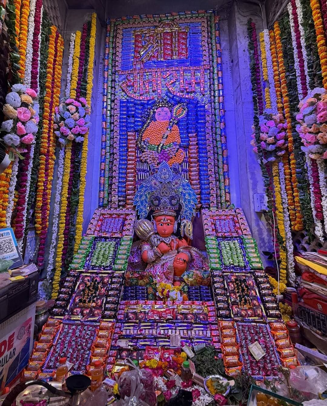 बाल हनुमान जी का Toffy- Biscuit श्रृंगार 🚩
जय श्री राम 🙏🏻
Share on your story ✨
<nis:link nis:type=tag nis:id=balhanuman nis:value=balhanuman nis:enabled=true nis:link/> <nis:link nis:type=tag nis:id=balhanumanji nis:value=balhanumanji nis:enabled=true nis:link/> <nis:link nis:type=tag nis:id=jaishreeram nis:value=jaishreeram nis:enabled=true nis:link/> <nis:link nis:type=tag nis:id=hanuman nis:value=hanuman nis:enabled=true nis:link/> <nis:link nis:type=tag nis:id=musafirprayagi nis:value=musafirprayagi nis:enabled=true nis:link/>