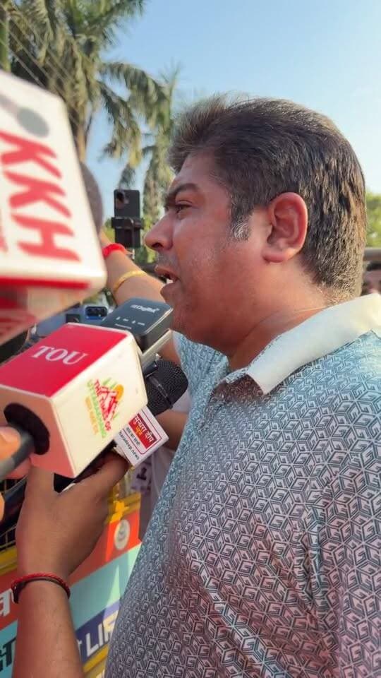 किच्छा में चुनावी विवाद ने लिया हिंसक रूप, राजेश शुक्ला और बेहड़ में मारपीट की सूचना
.
Udham Singh Nagar Police Uttarakhand𝑭𝒐𝒍𝒍𝒐𝒘𝒆𝒓𝒔.Rudrapur online#BreakingNews