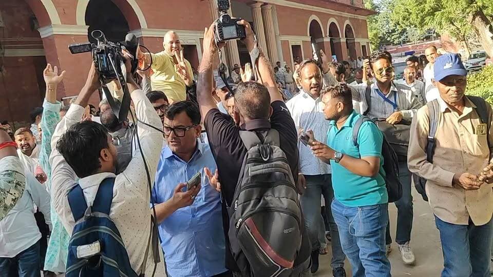 भाजपा के पंकज गहलोत बने उप महापौर.... कार्यकर्ताओ में खुशी..