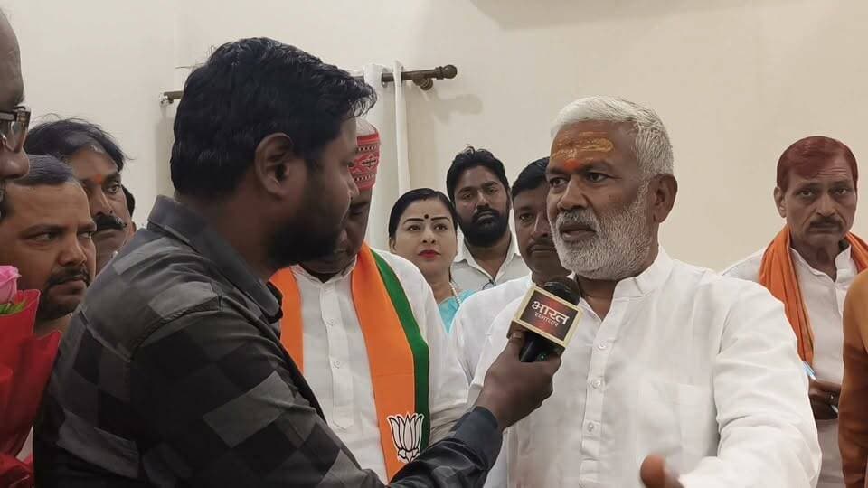 "आतंक था भाई मुख्तार, अतीक और आजम खान का.."
अखिलेश यादव पर योगी के मंत्री स्वतंत्रदेव सिंह का बड़ा आरोप...