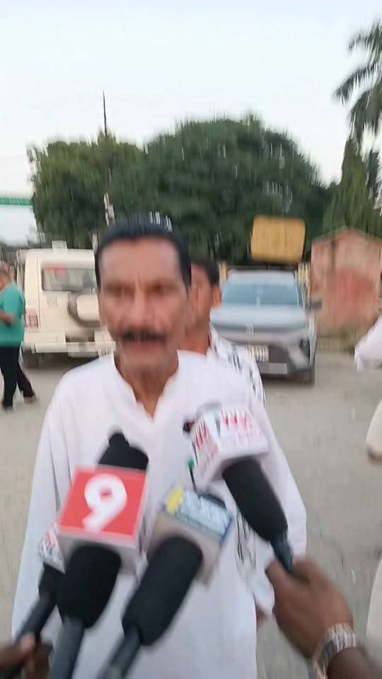Congress neta m u Khan ka bada byan
