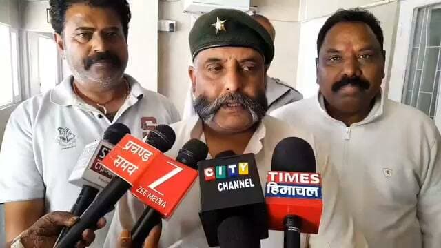 शिमला: शिमला में डॉग टेरर पर गदर फ्रंट सख्त, कमिश्नर को सौंपा ज्ञापन, देखिए किया बोल रहे रवि कुमार