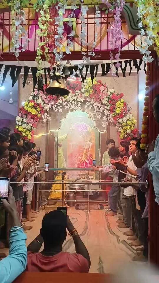 गणेश मार्केट स्थित श्री बड़े गणेश मंदिर में गणेश चतुर्थी का उल्लास । नवमी दिवस महाआरती, विघ्नहर्ता गणपति जी के दिव्य दर्शन
