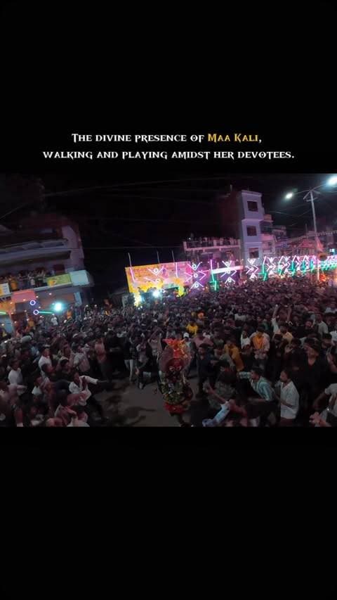 In the sacred Sangam city of Prayagraj, Navratri holds a tradition unlike any other — the Kali Prakṭan , While devotees across India gather in pandals for Maa’s darshan, here the Goddess is believed to come alive on the streets herself.
This tradition reenacts a powerful episode from the Ramayana. After Shurpanakha’s insult, Khardushan marched with his army to fight Shri Ram. To shield her Lord, Maa Sita is said to have assumed the fierce form of Kali, walking before Ram’s chariot and destroying Khardushan.
For more than a hundred years, this divine act has been celebrated in Prayagraj. The chosen devotee who embodies Maa Kali is selected six months in advance and must live a life of discipline and purity before the sacred moment.
In Prayagraj, Maa is not just worshipped from afar — she walks, plays, and blesses her children face to face. 🔱✨
Date : 12th october to 16th october
📍Prayagraj, Daragunj.
#maakali #reels #trending #prayagraj #festival