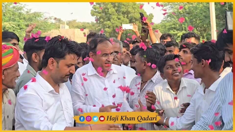 सांसद, पूर्व मंत्री, पूर्व MLA सहित कई कांग्रेस के लोगों का मते का तल्ला स्थित ग्रामीणों ने इस तरीके से...
Ummeda Ram Beniwal