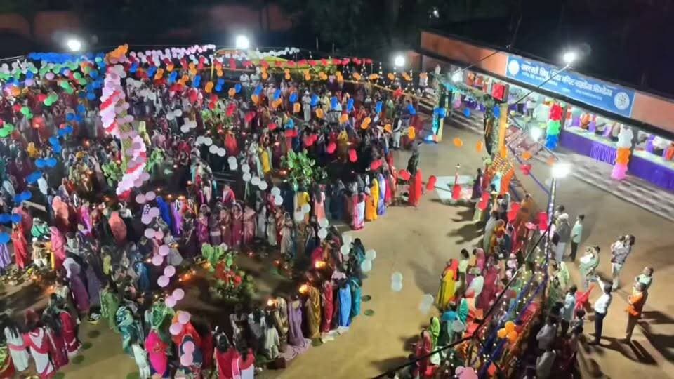 सरस्वती शिशु विद्या मंदिर सलडेगा में प्रकृति पर्व करम का विहंगम दृश्य
