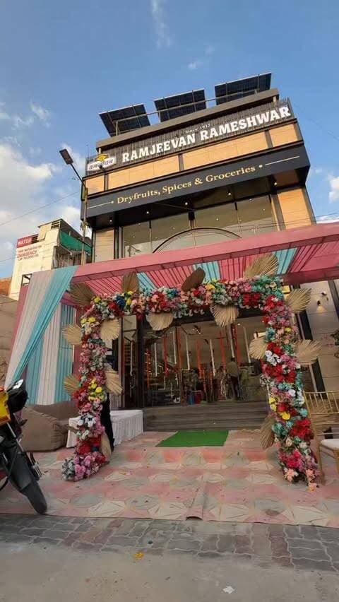 Instagram Caption:
1932 सूं ले’र आज ताईं, 4 पीढ़ियां रो अटूट विस्वास! ✨
आपणी परंपरा ने आगे बधावतां, रामजीवन रामेश्वर अब आ गयो है सरदारपुरा में।
• घर रो सोदो, चोखा मसाला अर ड्राई फ्रूट्स
• ब्याव-सावे री खरीदारी अर दीवाली रा ख़ास हैंपर्स
• थोक भाव री सुबिधा अर ऑनलाइन डिलीवरी भी
📍 5th A रोड, सरदारपुरा, जोधपुर
पधारो सा, आपरो स्वागत है! 🙏
#ApnoJodhpur #JodhpurCity #JodhpurDiaries #DryFruitsJodhpur #SardarpuraJodhpur
Ramjeevan Rameshwar Sardarpura, grocery store Jodhpur, wholesale spices dry fruits, Diwali gifting hampers Jodhpur, Rajasthani traditional store Jodhpur