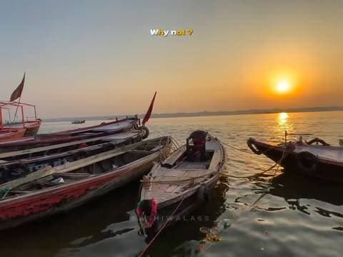 काशी ❤️
Blessed your feed with @kashiwala65 be a Banaras addict and make as your dealer.
#kashi #mahadev #songs #broken #instagood