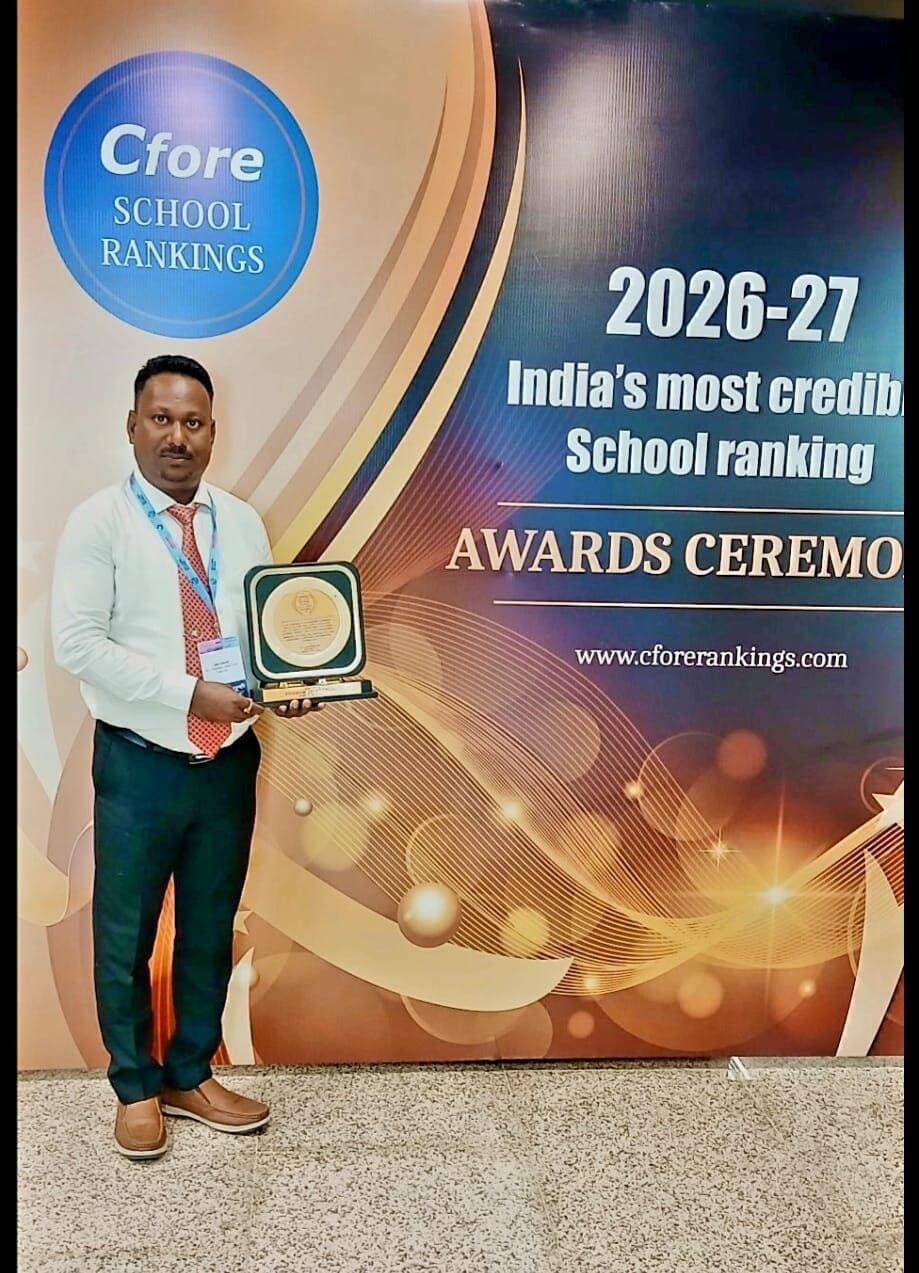 विवेकानंद कॉन्वेंट स्कूल के निदेशक अनिल कुमार को मिला ‘एक्सीलेंस इन एजुकेशन अवॉर्ड’ Anil Kumar <nis:link nis:type=tag nis:id=education nis:value=education nis:enabled=true nis:link/> <nis:link nis:type=tag nis:id=koderma nis:value=koderma nis:enabled=true nis:link/> <nis:link nis:type=tag nis:id=ranking nis:value=ranking nis:enabled=true nis:link/> <nis:link nis:type=tag nis:id=delhi nis:value=delhi nis:enabled=true nis:link/>