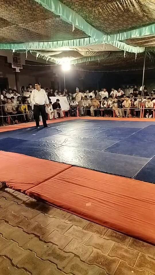 जिला स्तरीय जूडो प्रतियोगिता लाइव 17/19 वर्षीय
#जूडो #livegaming #liveshow #judo #hanumangarh #rajasthan #bhadra #nohar #sangria #pilibanga #tibbi