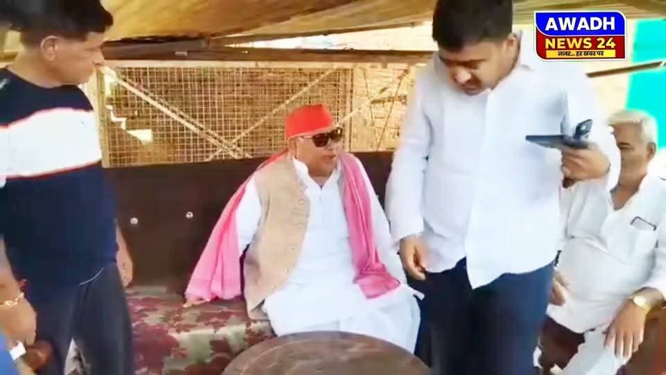 14 कोसी परिक्रमा मार्ग पर बुलडोजर कार्रवाई को लेकर सांसद अवधेश प्रसाद से मिले मुरारी यादव, सरकार पर साधा निशाना—बोले, 2027 में होगा सफाया!
#reelsviralシ #reelsvideo #reelsvideoシ #viralpost #viralreels #viral #videosvirales #ayodhya Akhilesh Yadav Audhesh Prasad Pawan Pandey