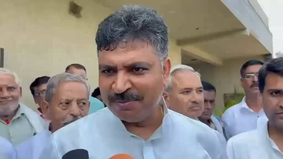 #खैरथल नगर परिषद में चुनाव के बाद नेता प्रतिपक्ष टीकाराम जूली का बयान सुनिए
Tika Ram Jully