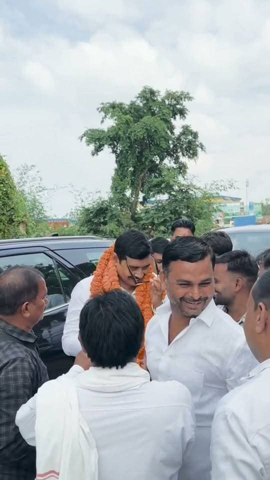 गौसपुर के विराट दंगल में पूर्व सांसद ने किया बड़ा वादा- ‘अगले दंगल से पहले यहां होगी छत’
#खबरेंअभीतक #KhabareAbhiTak #गौसपुर #दंगल