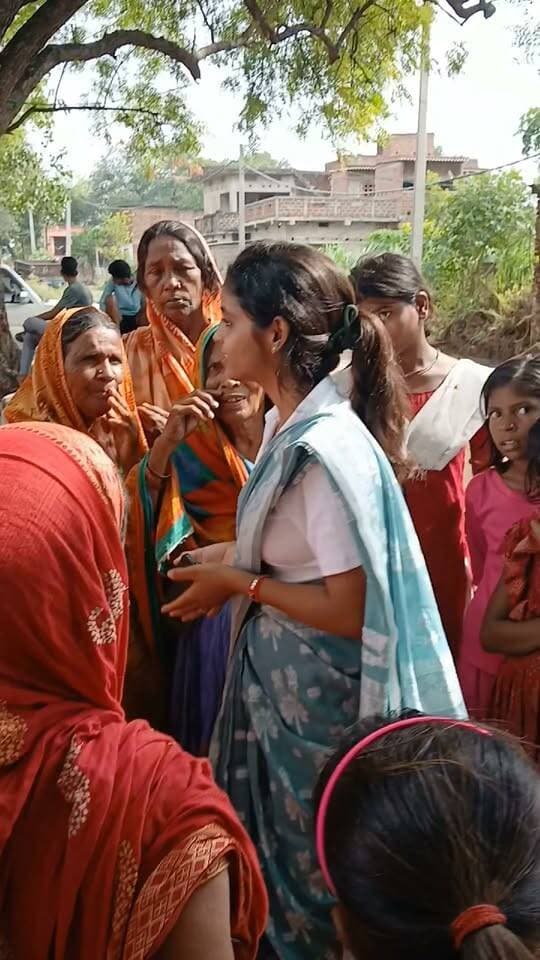 गरारी पंचायत के मुखिया पूजा यादव
को मिला बेस्ट मुखिया बिहार अवार्ड सम्मानित किया गया! #bdbiharjharkhand #viralvideo #मुखिया #konch