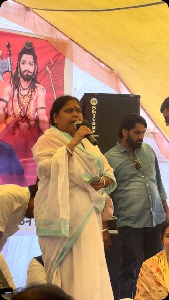 स्वर्ण एकता सम्मेलन में दहाड़ी कांग्रेस नेत्री दीप्ति पांडे जी...