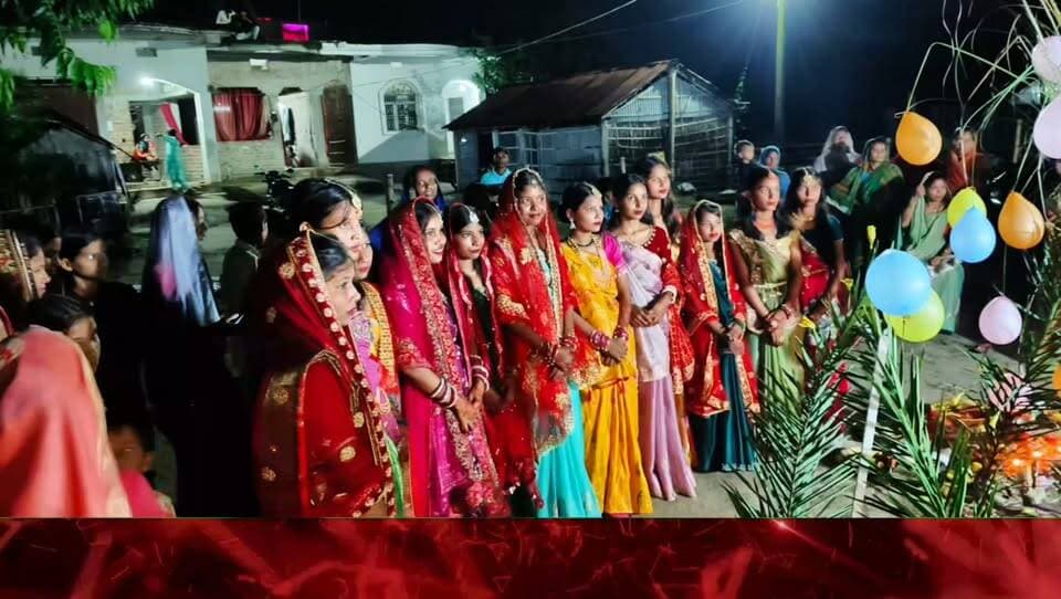 मधेपुरा प्रखंड क्षेत्र के मानिकपुर गाँव में भाई-बहन के अटूट प्रेम का पर्व "कर्मा पूजा" श्रद्धा के साथ मनाया गया