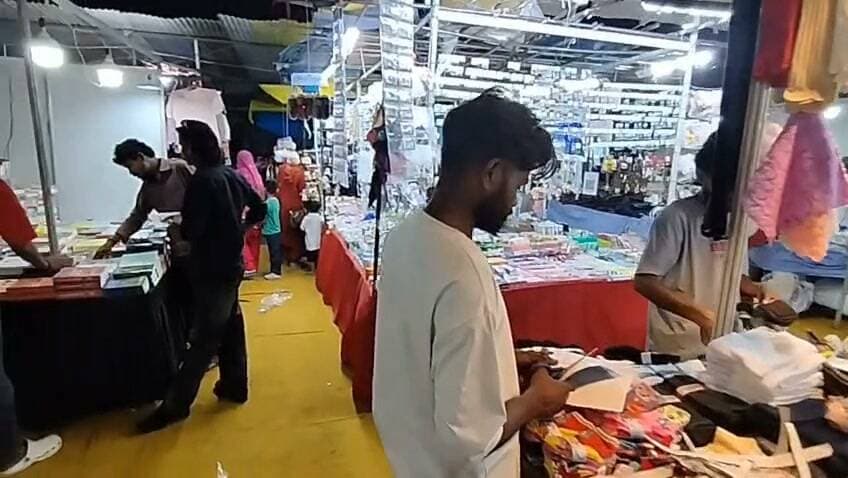 देहरा शॉपिंग फेस्टिवल में बच्चों के लिए खिलौने ही खिलौने