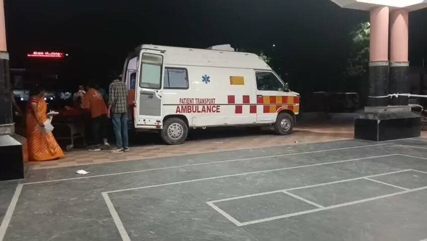 बड़ी खबर: नया शहर थाना क्षेत्र में चाकूबाजी, घायल युवक पीबीएम ट्रॉमा सेंटर में चल रहा है इलाज,खबर कमेट में देखे👇👇