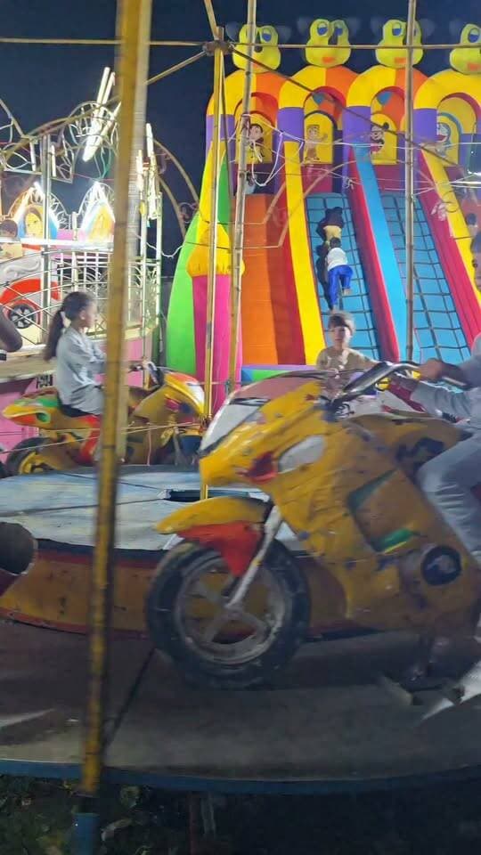 Mela dilo ka aata hai.
#biharnewstoday #melaka #viralreels #facebookreels #trendingreels #reelsvideo