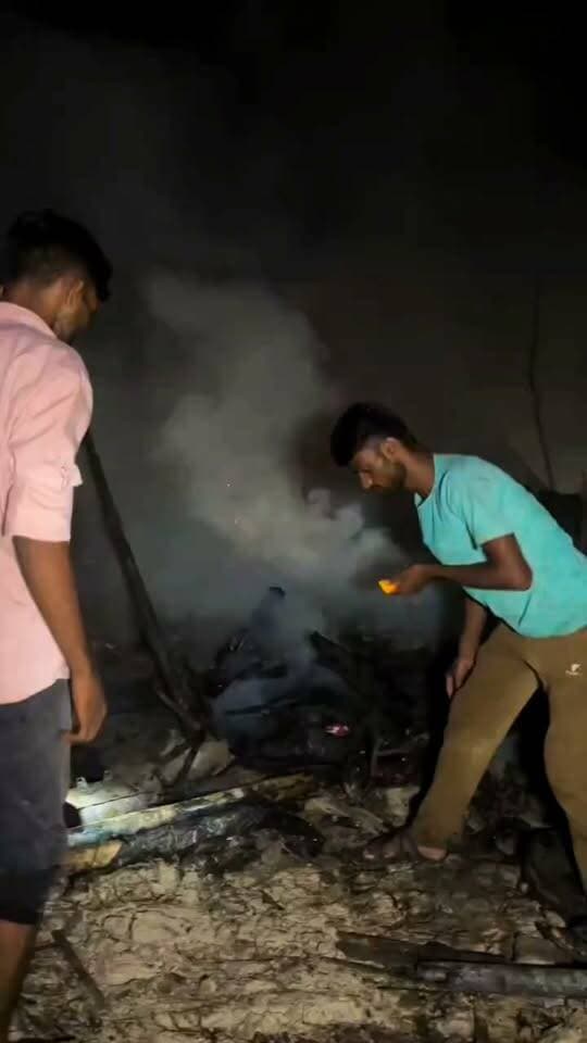 सिमराहा में भीषण अगलगी! एक दर्जन से अधिक घर-दुकान जलकर राख, करोड़ों का नुकसान !
