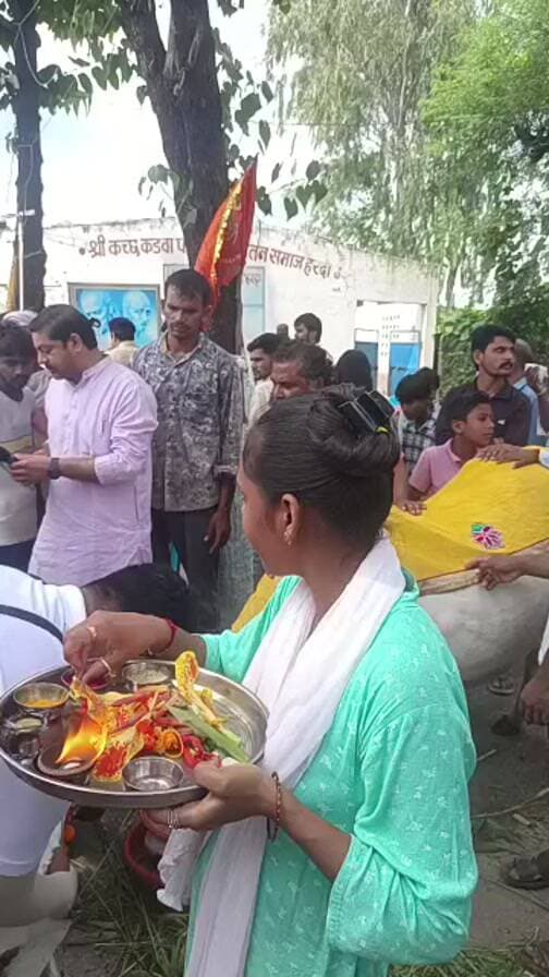 दयोदय गोशाला हरदा मे प्रभारी मंत्री