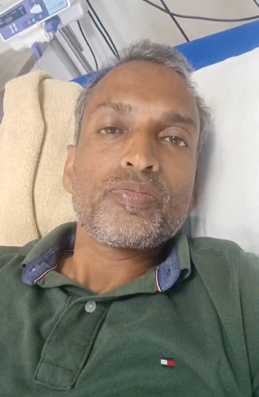 अवैध पोस्टर-बैनर के खिलाफ 9 दिन का अनशन, निगम के लिखित आश्वासन के बाद खत्म
इंदौर में 16 सितंबर से भूख हड़ताल पर बैठे प्रहलाद पांडे अनशन समाप्त कर रहे हैं। नगर निगम ने लिखित आश्वासन दिया है कि 25 सितंबर को अवैध होर्डिंग हटाने की कार्रवाई की जाएगी।
अब नजर 25 सितंबर पर—क्या वादा जमीन पर भी उतरेगा?
