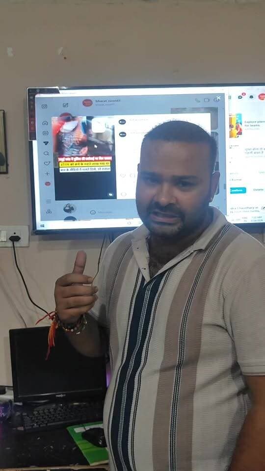 जमुई एनकाउंटर के बाद 24 घंटे बाद ही कौन सा दवा हुआ कि जिस लड़के के पैर में गोली मारा गया था वह मजिस्ट्रेट के सामने चल के जा रहा है सोच सकते हैं इस वीडियो को शेयर कीजिए #बिहारन्यूज़