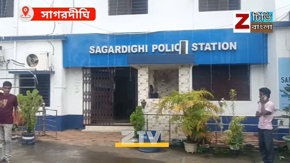 কর্তব্যরত চিকিৎসককে প্রাণ নাশের হুমকি দেওয়ার অভিযোগে সাগরদীঘিতে গ্রেপ্তার এক যুবক